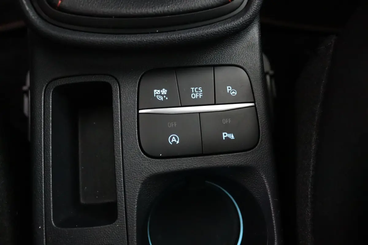 1.0 EcoBoost ST-Line X | Panoramadak | Winterpack | Camera | B&O | LED | Adaptive Cruise | BLIS | DAB | Keyless