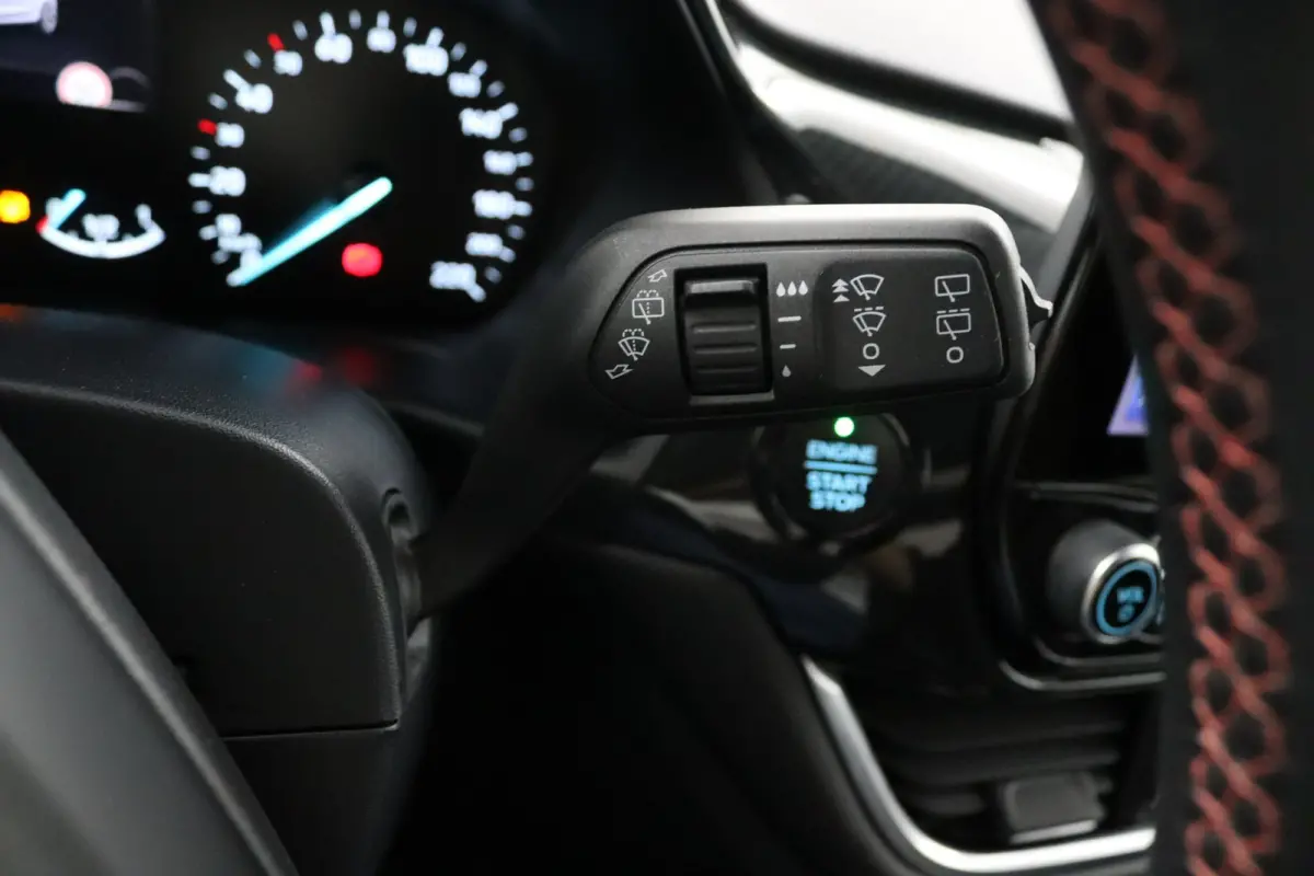 1.0 EcoBoost ST-Line X | Panoramadak | Winterpack | Camera | B&O | LED | Adaptive Cruise | BLIS | DAB | Keyless