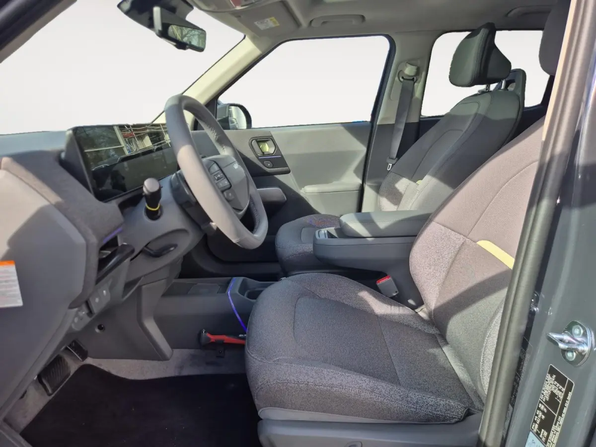 Demo Edition 5-zits 42.2kWh | Airco | Navi | Camera | LM Velgen | Stoelverwarming