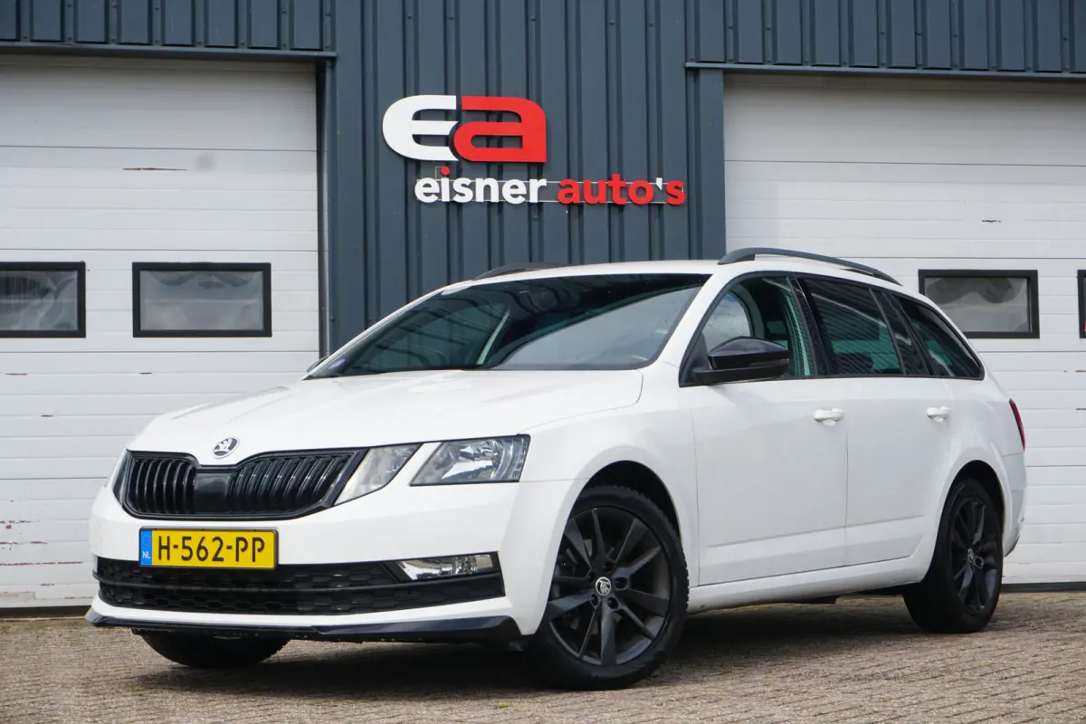 Škoda Octavia Combi 2020 Benzine Handgeschakeld leasen
