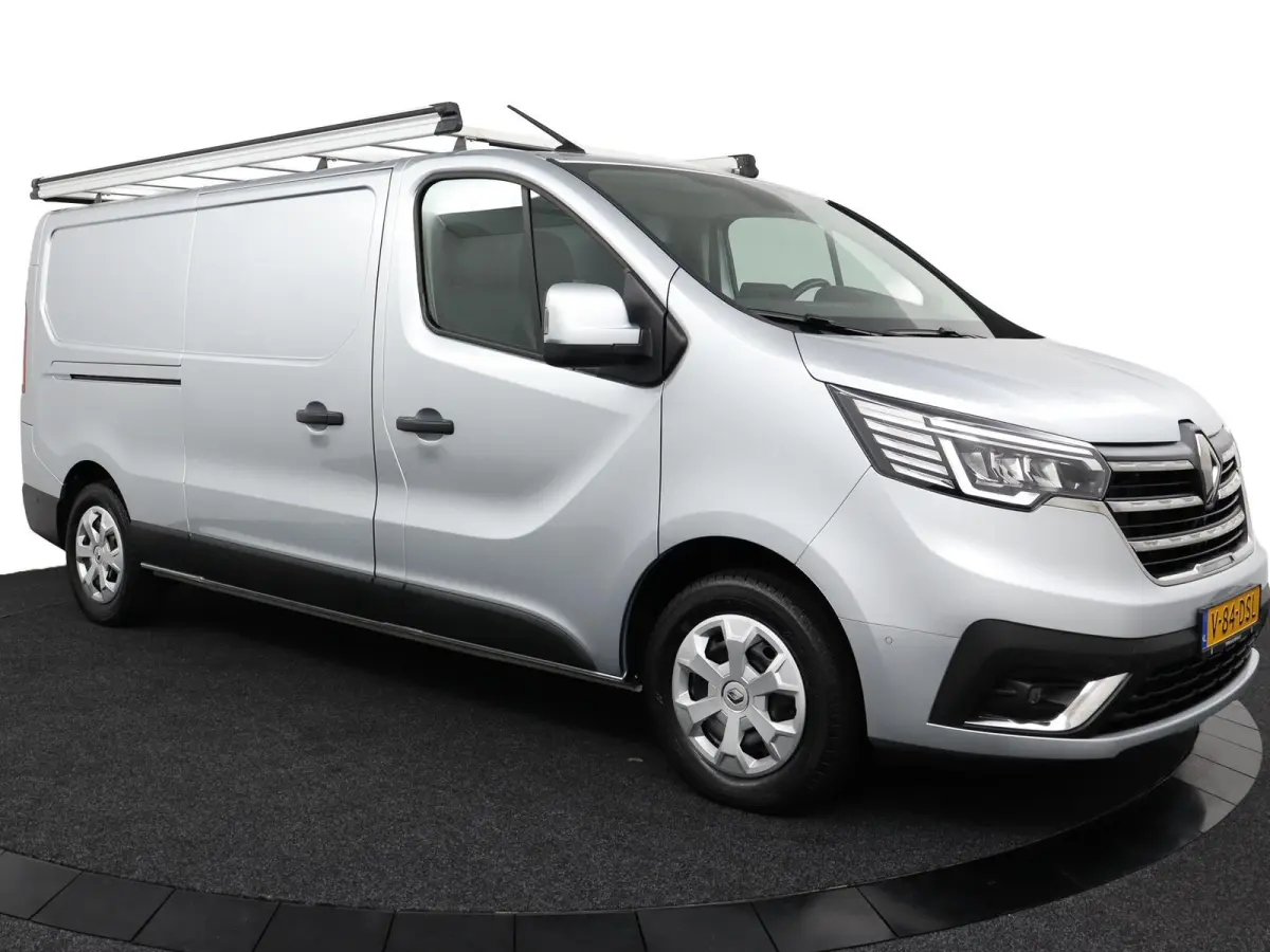 L2H1 T30 GB dCi 130 Work Edition | Parkeercamera | Imperiaal |