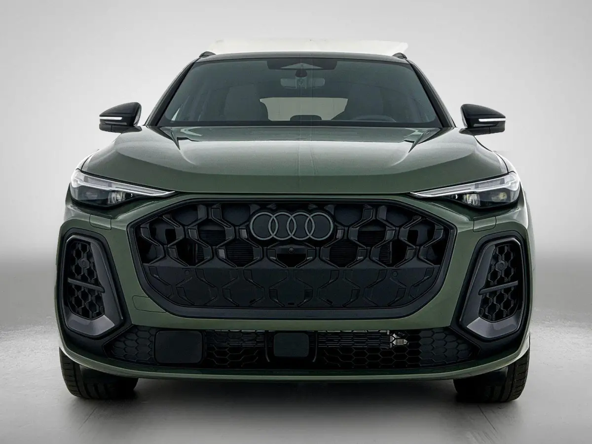 2.0 TFSI e-hybrid quattro S edition Panorama-glasdak | Trekhaak | MMI bijrijdersdisplay | Tech Pro | 20" LM Velgen | Optiekpakket zwart | Navigatie