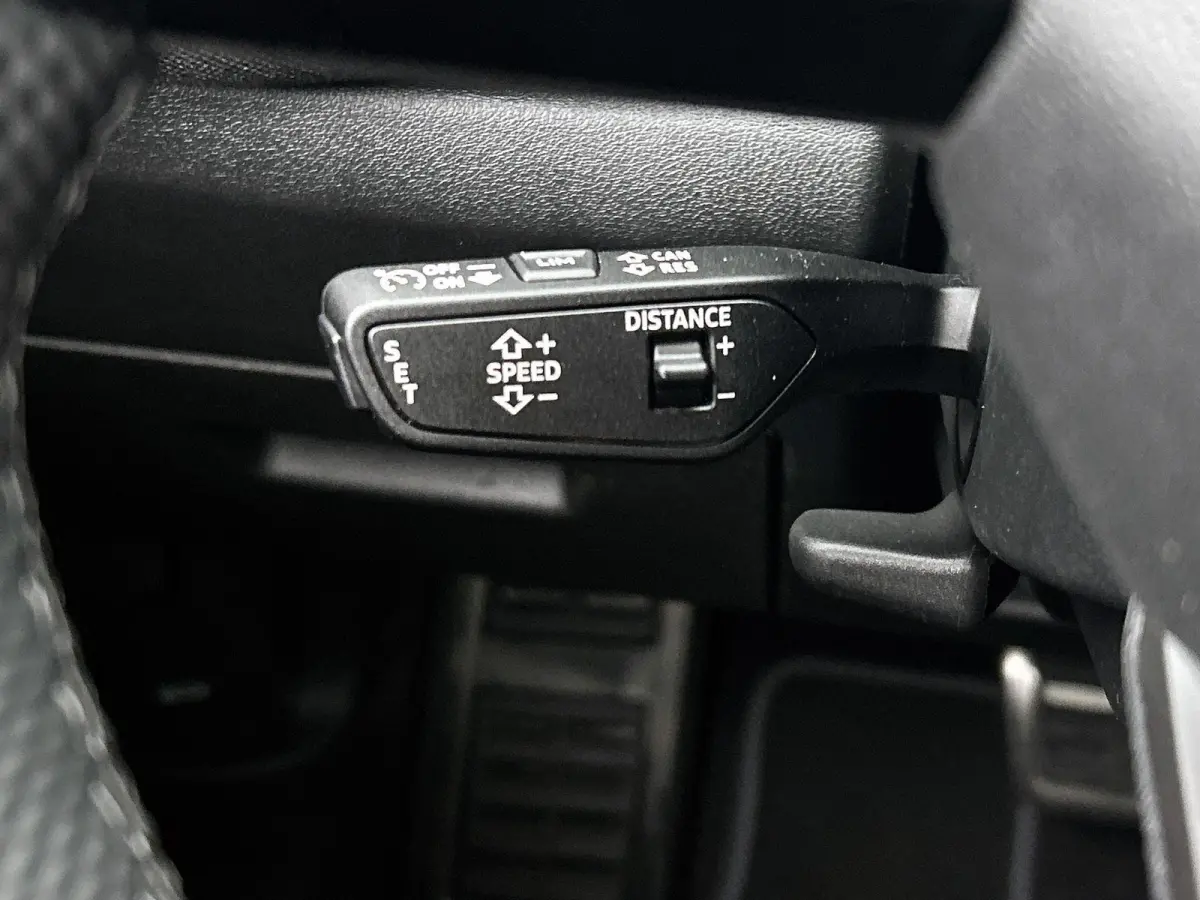 2.0 TFSI e-hybrid quattro S edition Panorama-glasdak | Trekhaak | MMI bijrijdersdisplay | Tech Pro | 20" LM Velgen | Optiekpakket zwart | Navigatie
