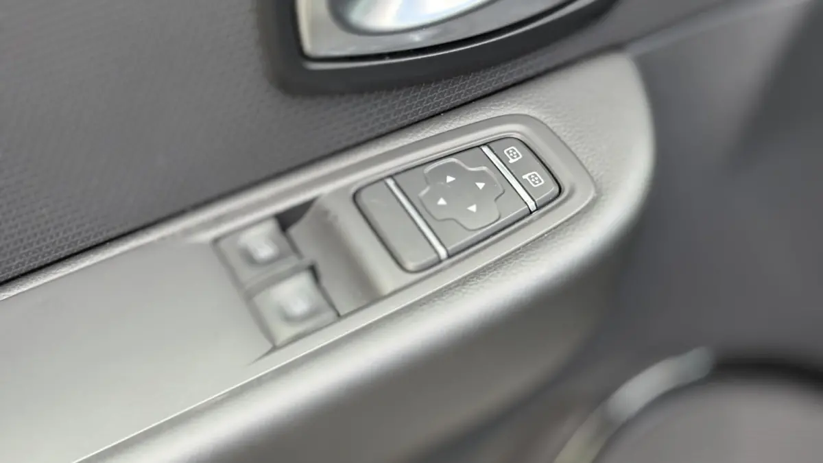 0.9 TCe Bose