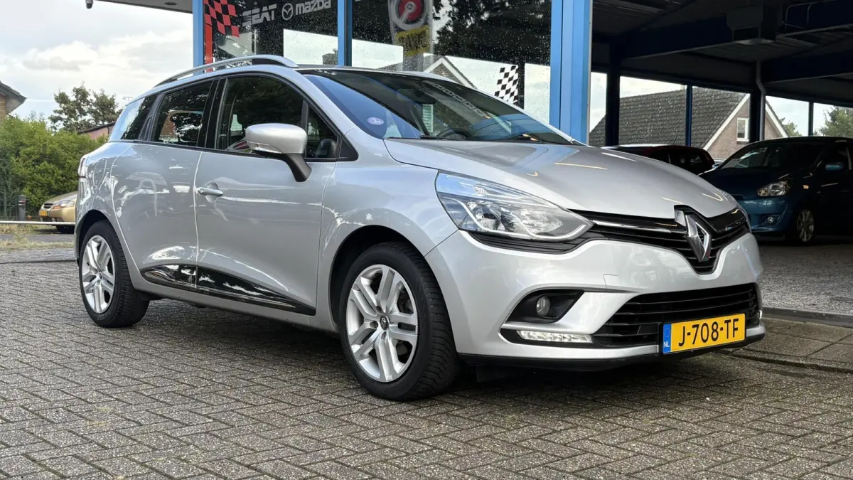 0.9 TCe Bose