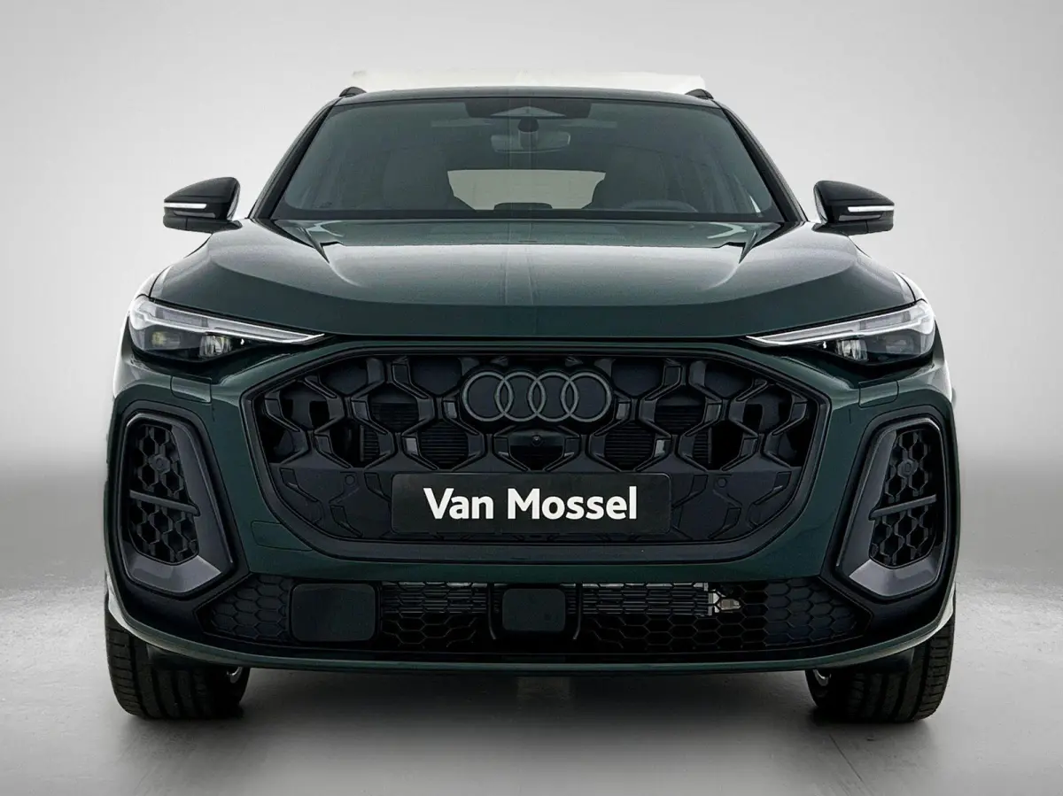 2.0 TFSI e-hybrid quattro S edition Competition Panoramadak | MMI Bijrijderscherm | Trekhaak | Stuurverwarming | Head-up display |