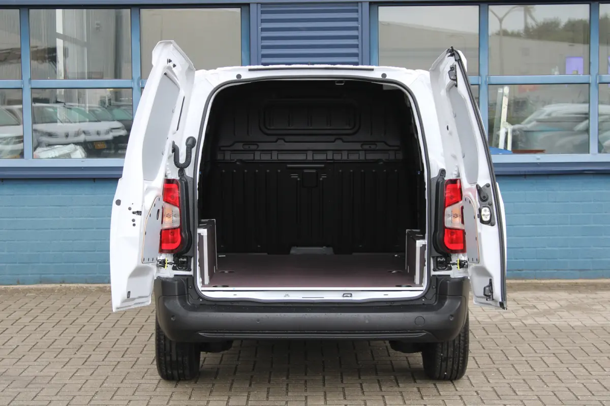 50kWh 136 PK |  Automatische A/C |  Comfort bestuurdersstoel |  Pakket Visibility, Licht en regen sensoren