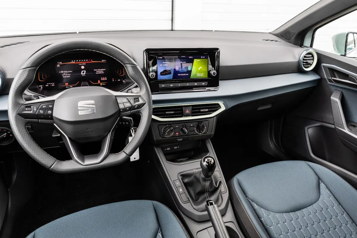 1.0 EcoTSI 95pk Style | Cruise Control | Parkeersensoren