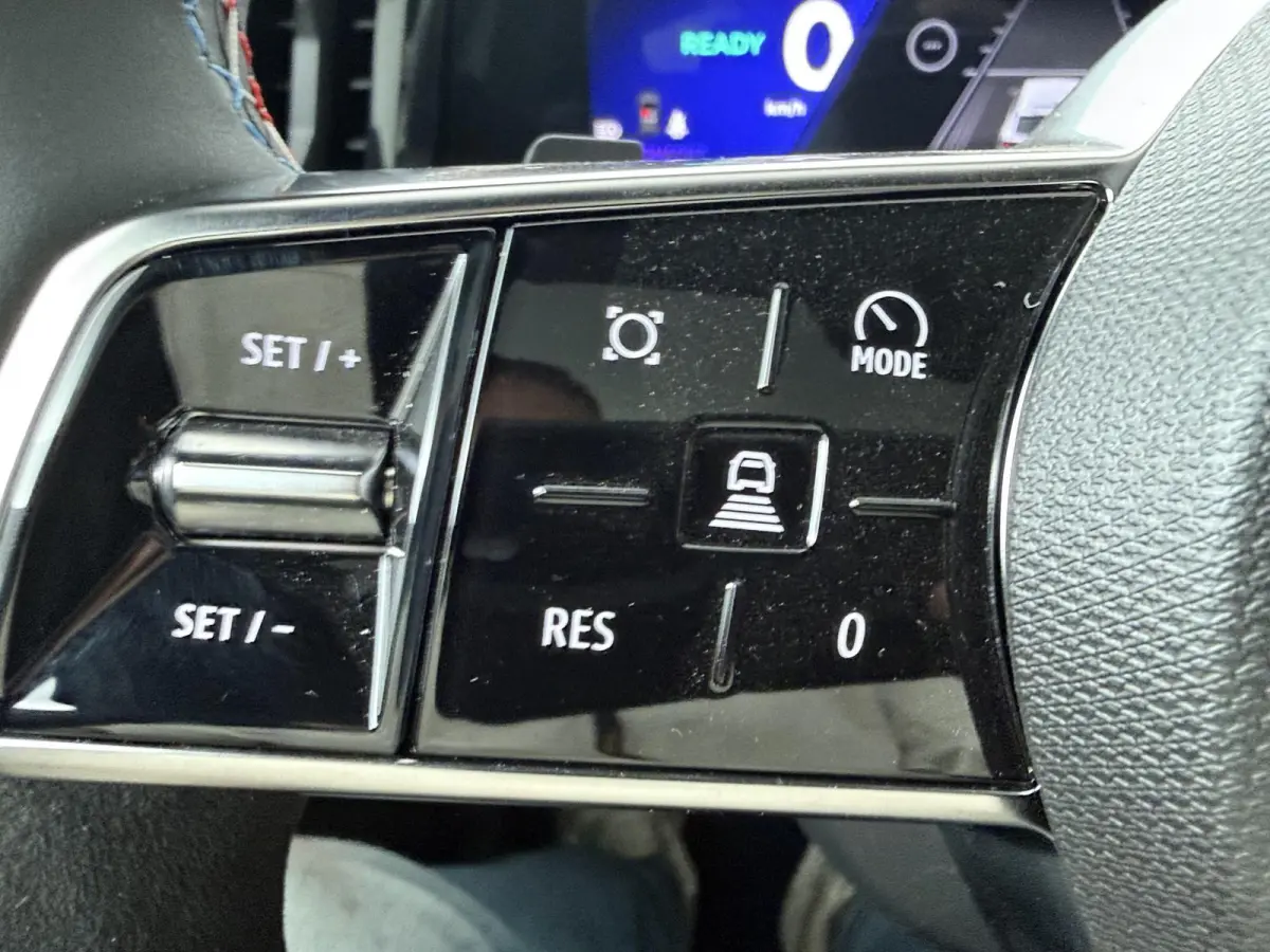 esprit Alpine full hybrid E-Tech 200 | Private Lease vanaf €797! | Pack Élysée | pack light & sound | pack privilège |