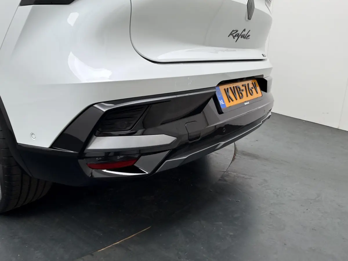 esprit Alpine full hybrid E-Tech 200 | Private Lease vanaf €797! | Pack Élysée | pack light & sound | pack privilège |