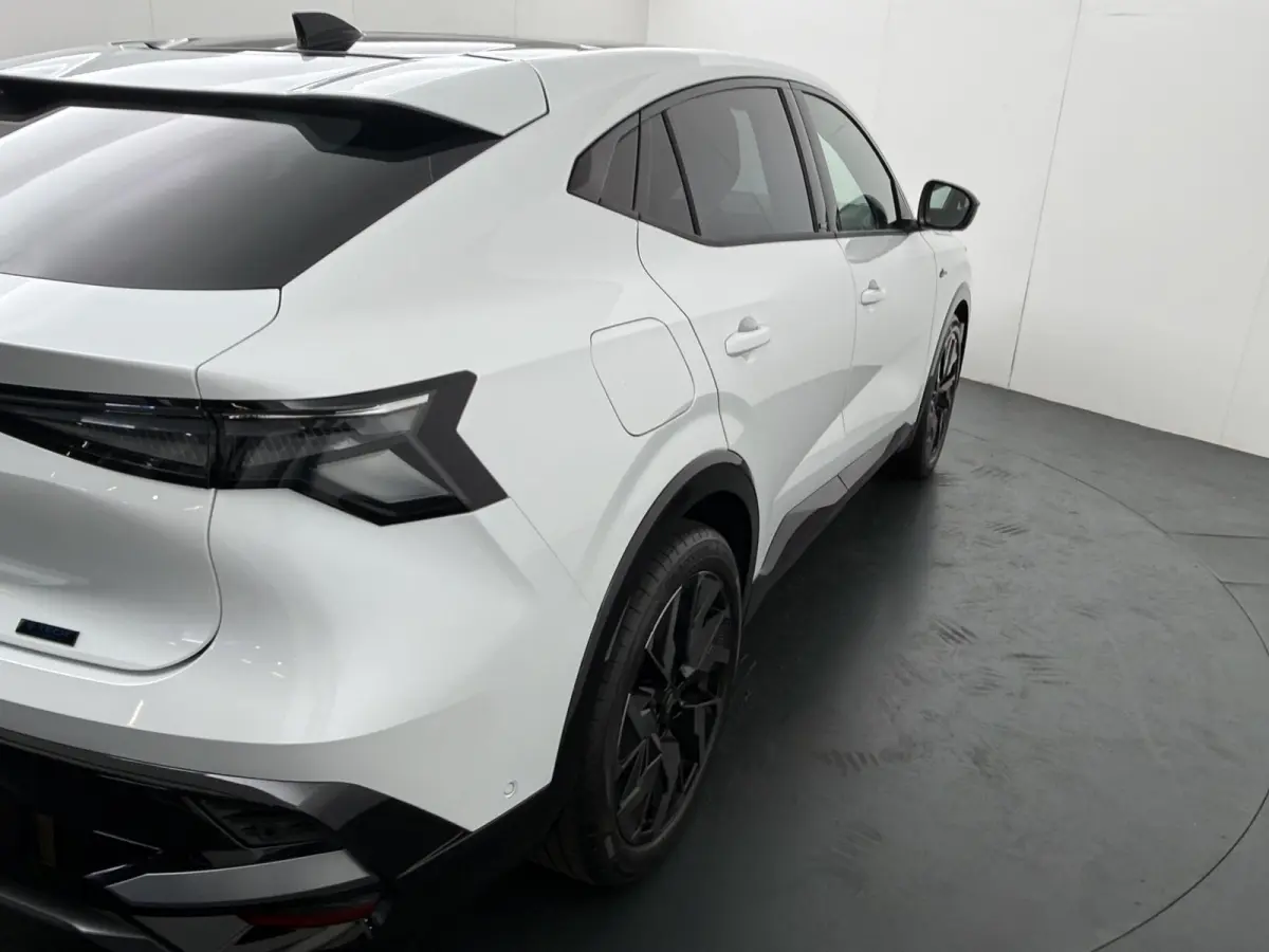 esprit Alpine full hybrid E-Tech 200 | Private Lease vanaf €797! | Pack Élysée | pack light & sound | pack privilège |