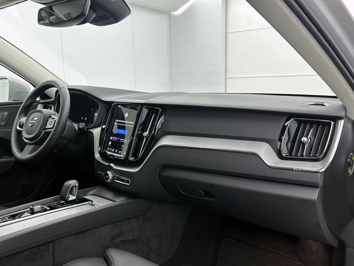 2.0 T6 Plug-in LongRange SOH 96% / AWD Plus Bright / Trekhaak / Panoramadak / Pdc+Camera / NL.Auto / Stoel-Stuurverwarming / Apk 02-2028