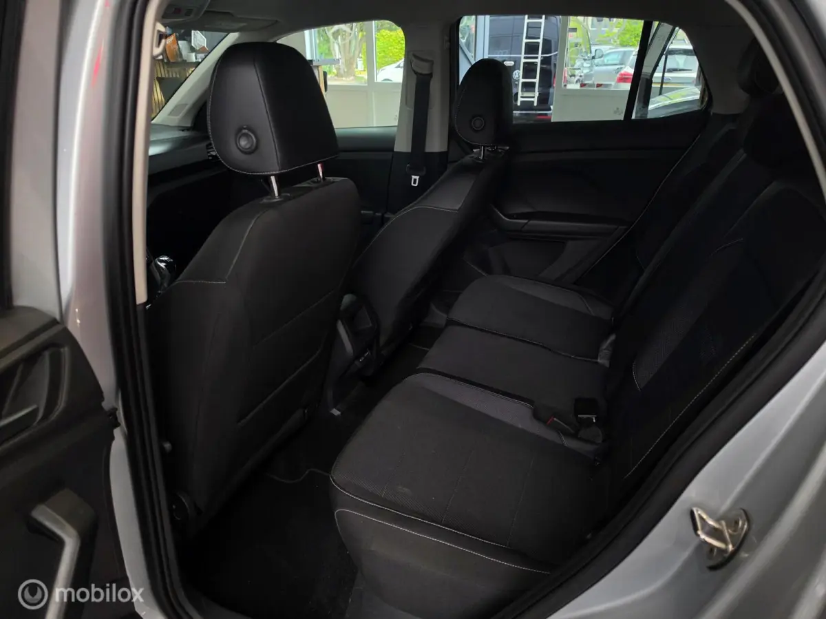 1.0 TSI R-Line| ACC | Lane A. | Carplay