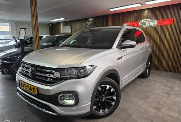 1.0 TSI R-Line| ACC | Lane A. | Carplay