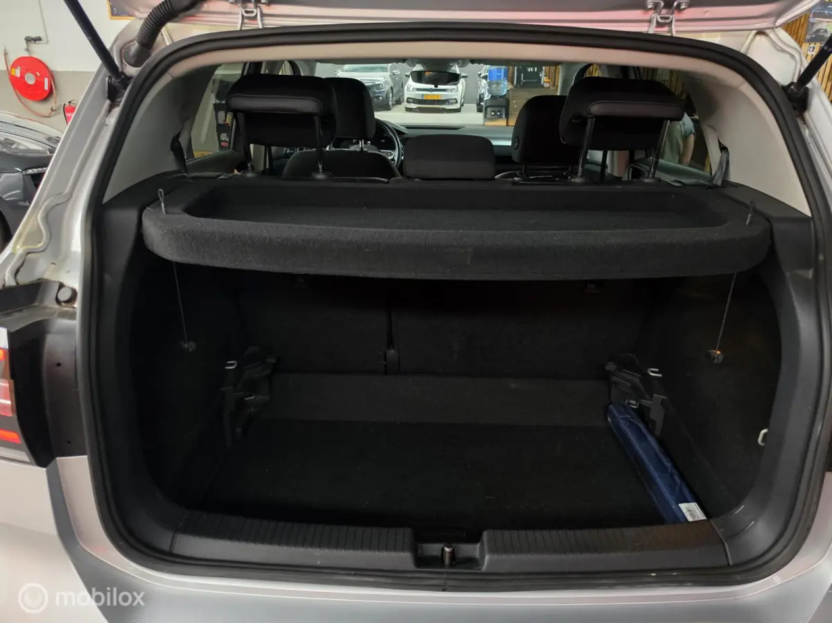 1.0 TSI R-Line| ACC | Lane A. | Carplay