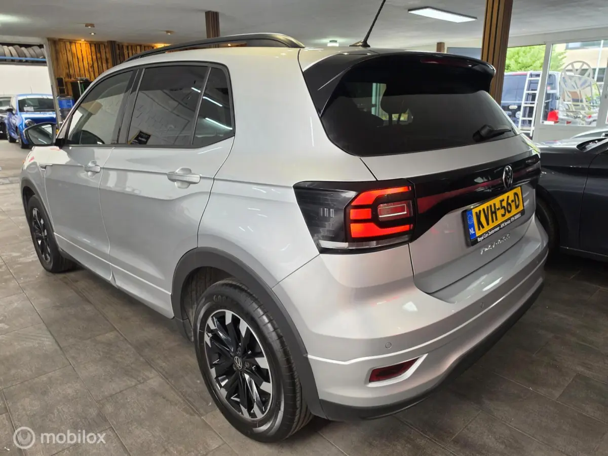 1.0 TSI R-Line| ACC | Lane A. | Carplay
