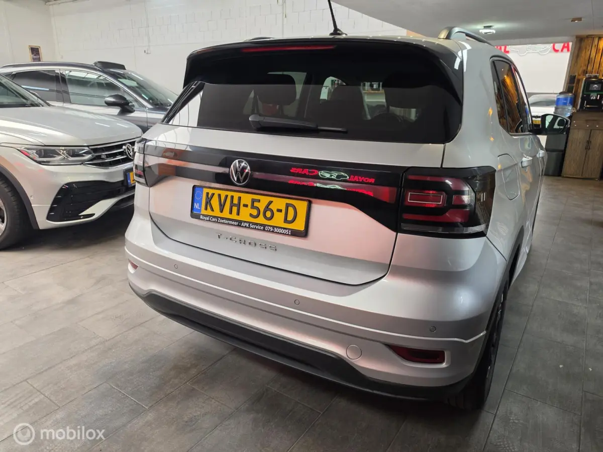 1.0 TSI R-Line| ACC | Lane A. | Carplay