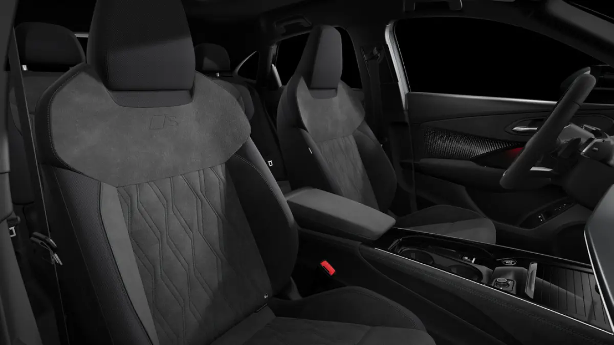 1.5 e-hybrid S edition Adaptive cruise control l Achteruitrijcamera l Navigatie l Verwarmbare voorstoelen l Dodehoekdetectie l Matrix LED koplampen l Comfortsleutel l Privacy glas l 20" lich