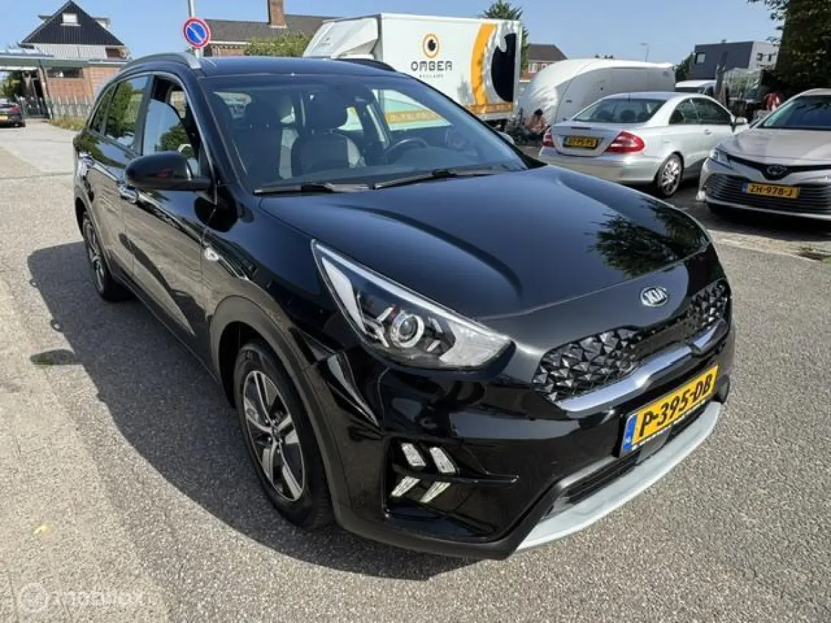 1.6 GDi HEV DynamicLine / Modeljaar 2020 / Nieuwe type / Voorstoelen en stuur verwarmd / Navigatie / Dealer onderhouden / Apple Carplay of Android auto
