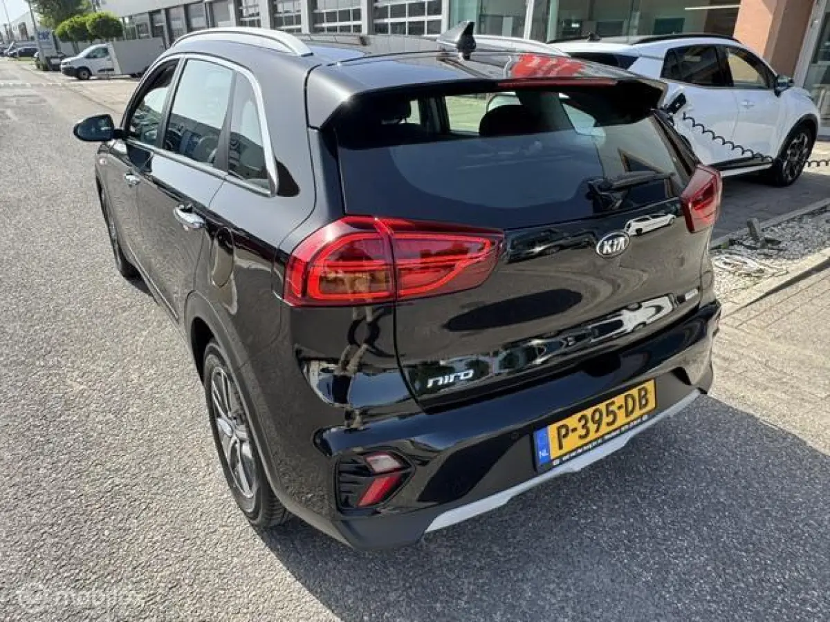 1.6 GDi HEV DynamicLine / Modeljaar 2020 / Nieuwe type / Voorstoelen en stuur verwarmd / Navigatie / Dealer onderhouden / Apple Carplay of Android auto