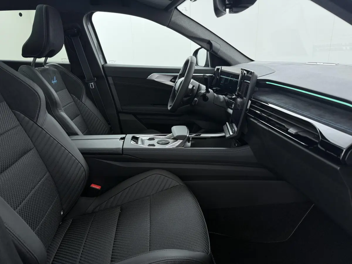 esprit Alpine full hybrid E-Tech 200 | pack light & sound | pack privilège |