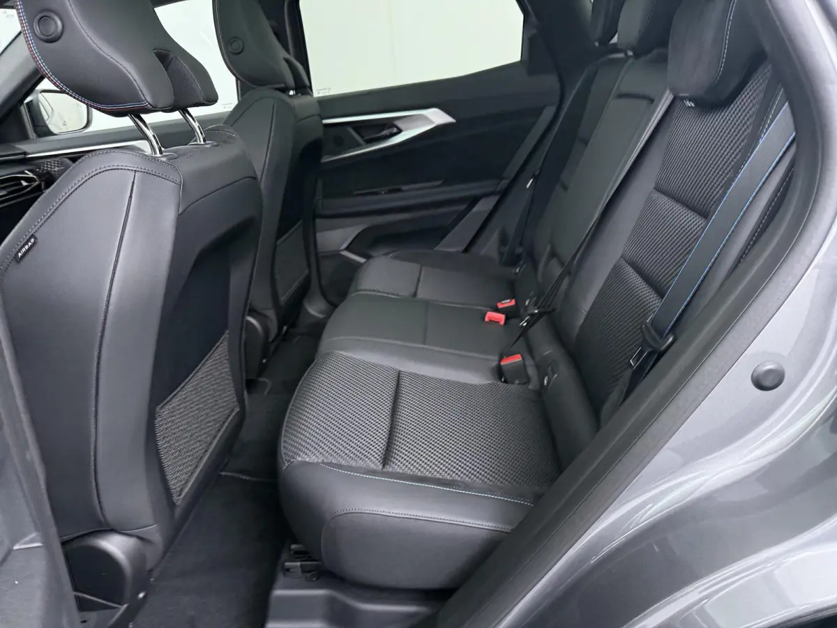 esprit Alpine full hybrid E-Tech 200 | pack light & sound | pack privilège |