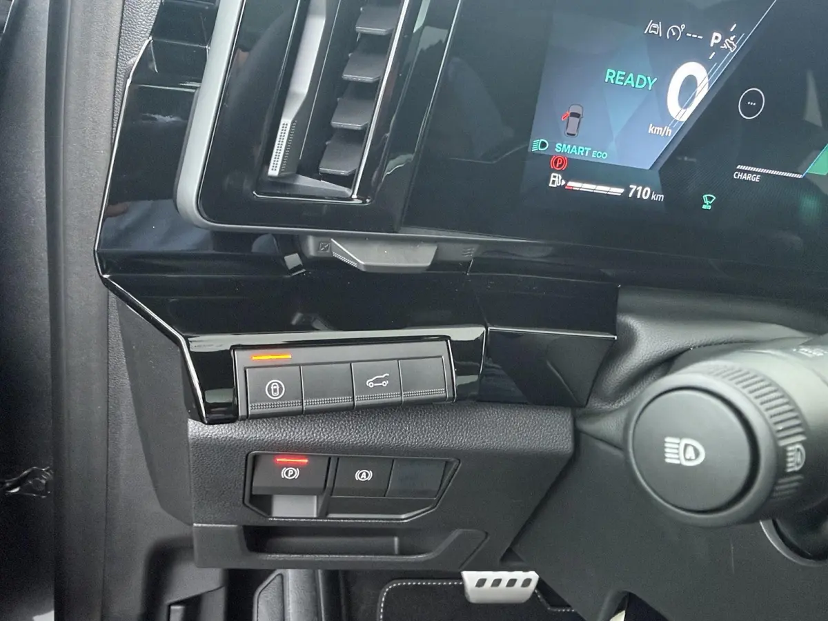 esprit Alpine full hybrid E-Tech 200 | pack light & sound | pack privilège |