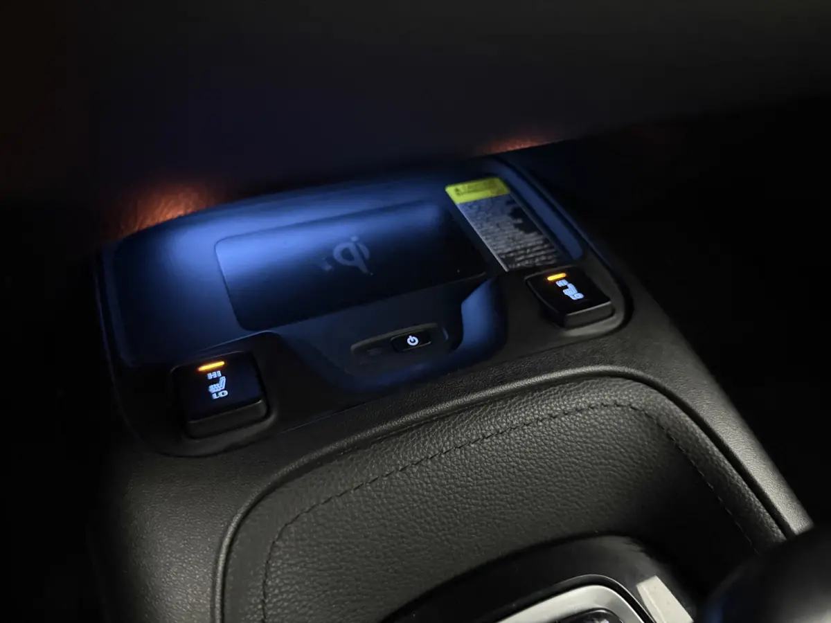 2.0 Hybrid GR-Sport Plus 184PK | Camera | HuD | JBL | Carplay | Cruise | Trekhaak