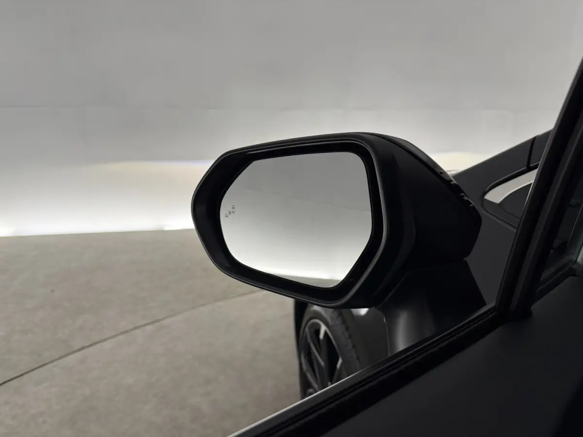 2.0 Hybrid GR-Sport Plus 184PK | Camera | HuD | JBL | Carplay | Cruise | Trekhaak
