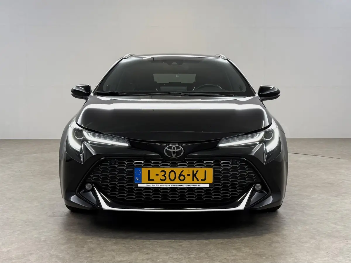 2.0 Hybrid GR-Sport Plus 184PK | Camera | HuD | JBL | Carplay | Cruise | Trekhaak