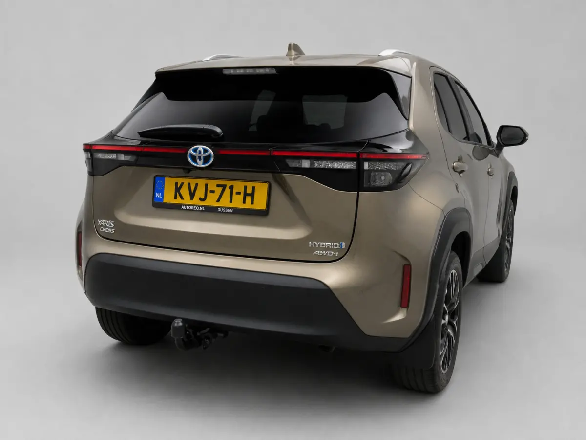 1.5 Hybrid Dynamic+ AWD - Panoramadak - HeadUp - Camera - Clima - Cruise - Stoelverw - Trekhaak
