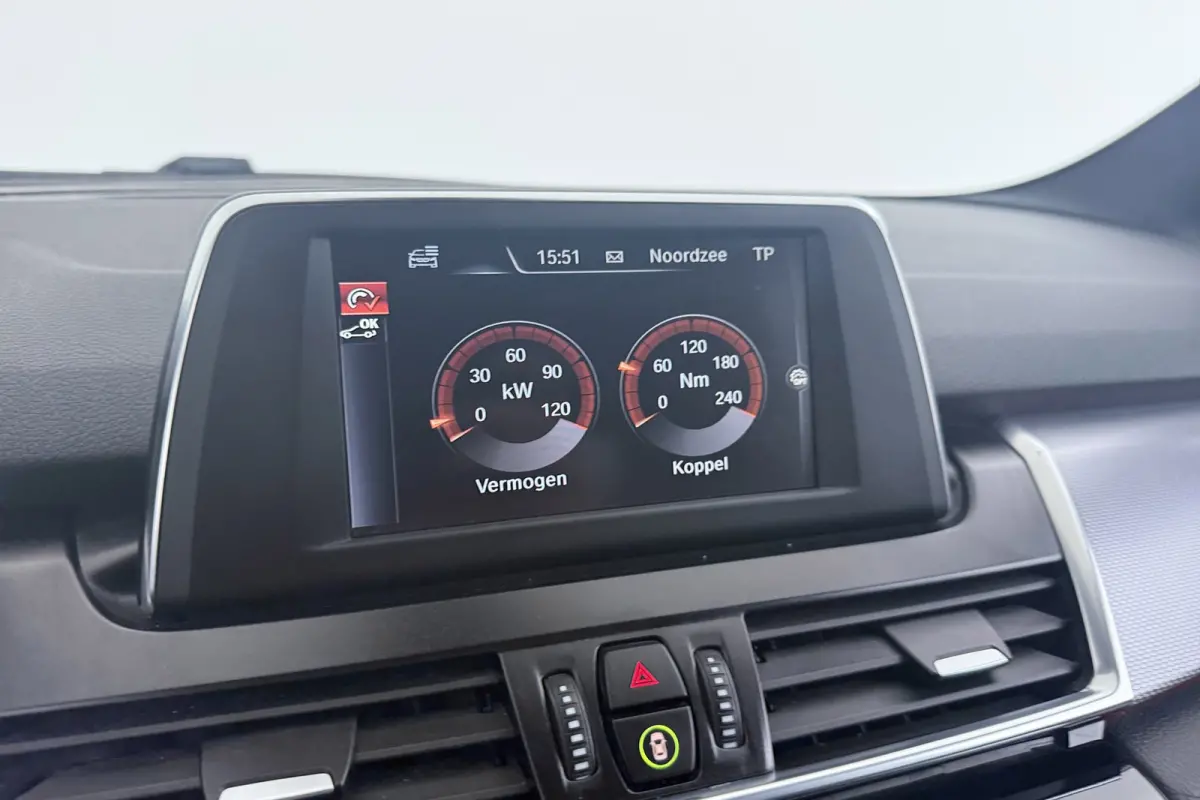 218i Centennial Executive 7p. | M-sport | Trekhaak | Org NL | Navigatie