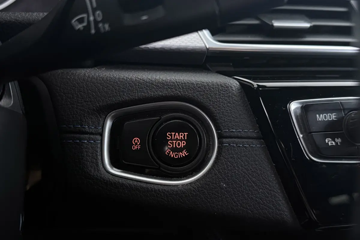 218i Centennial Executive 7p. | M-sport | Trekhaak | Org NL | Navigatie