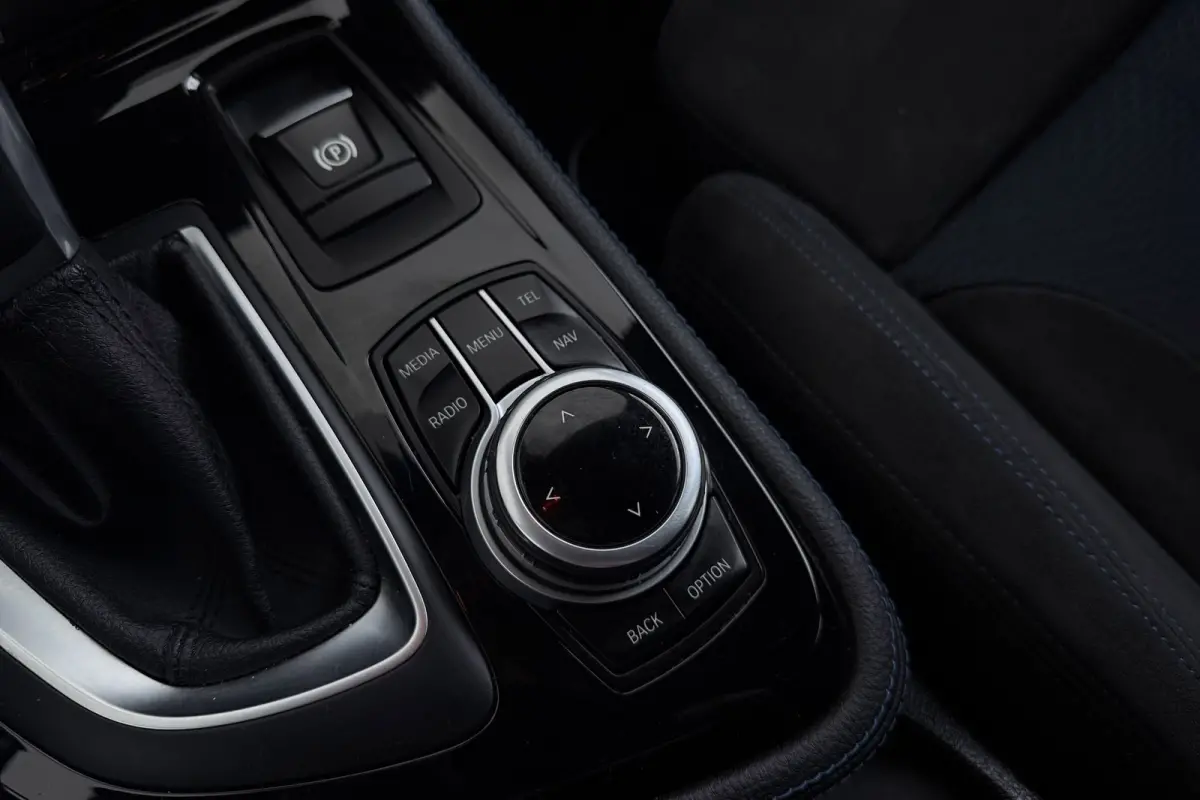 218i Centennial Executive 7p. | M-sport | Trekhaak | Org NL | Navigatie