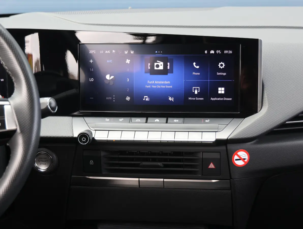 180pk Plug-In Hybrid Edition | 1ste eigenaar | Stuur/Stoelverwarming | Camera | LED lampen | Navigatie | AUTOMAAT