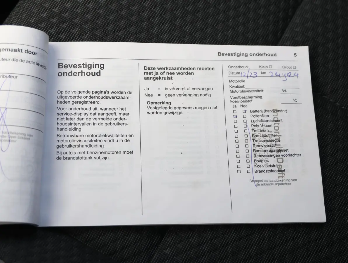 180pk Plug-In Hybrid Edition | 1ste eigenaar | Stuur/Stoelverwarming | Camera | LED lampen | Navigatie | AUTOMAAT