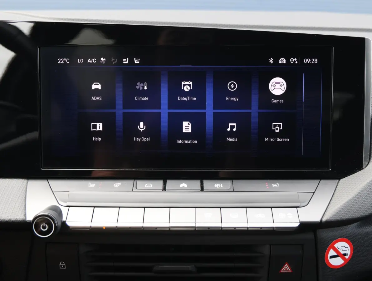 180pk Plug-In Hybrid Edition | 1ste eigenaar | Stuur/Stoelverwarming | Camera | LED lampen | Navigatie | AUTOMAAT