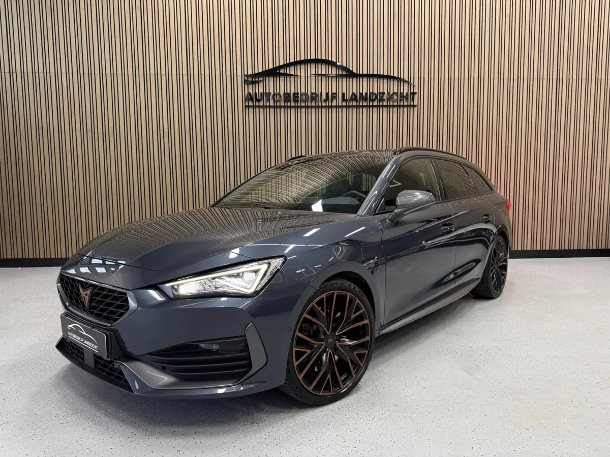 1.4 e-Hybrid VZ | Camera | trekhaak