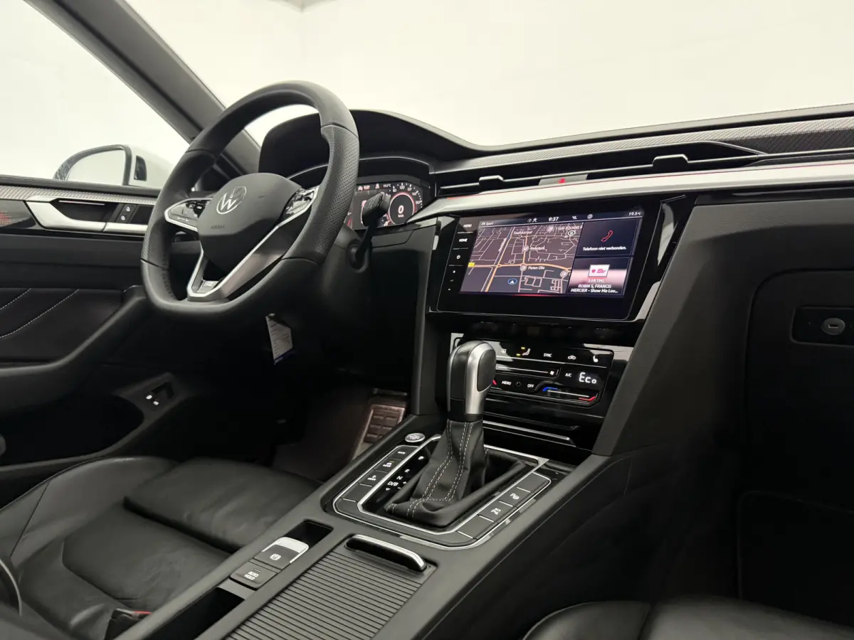 1.4 TSI eHybrid R-Line Business+ | Pano | 360° | Virtual | Sfeer | Carplay | Cruise | Trekhaak