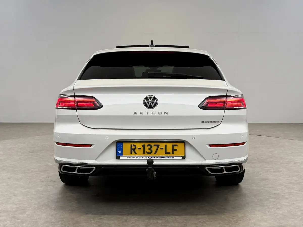 1.4 TSI eHybrid R-Line Business+ | Pano | 360° | Virtual | Sfeer | Carplay | Cruise | Trekhaak