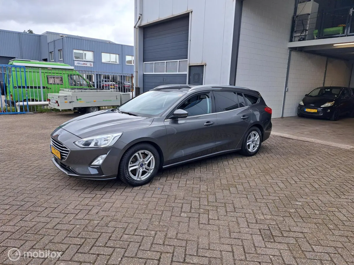 1.0 EcoBoost Vignale