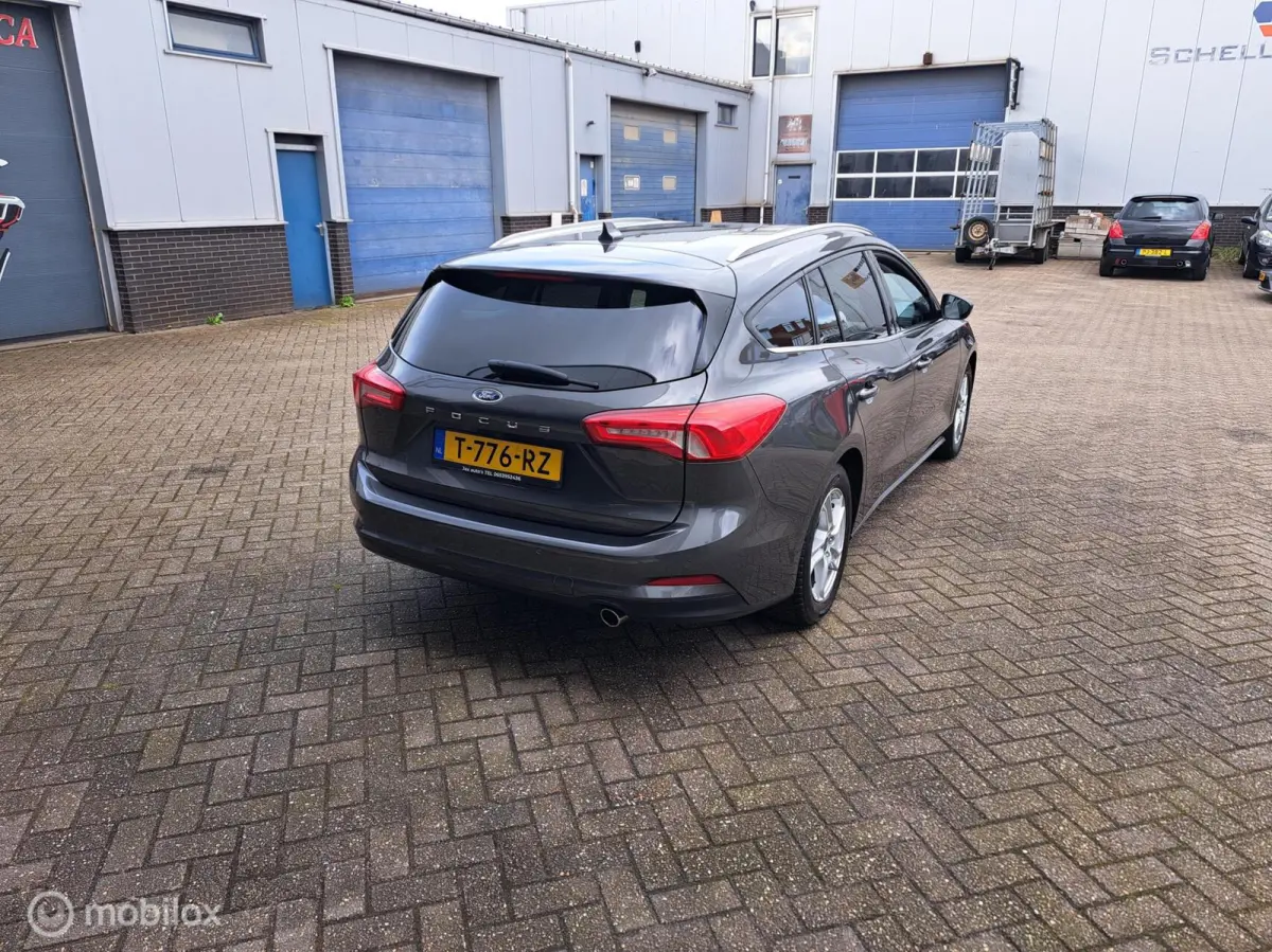 1.0 EcoBoost Vignale