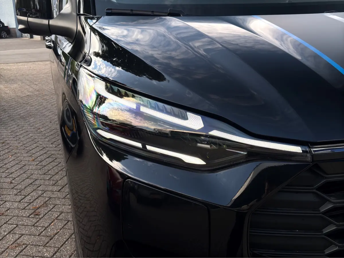 320 2.5 PHEV L2H1 Sport | Adap. Cruise Control | Winterpack | 360 Camera | Elektr. Trekhaak |