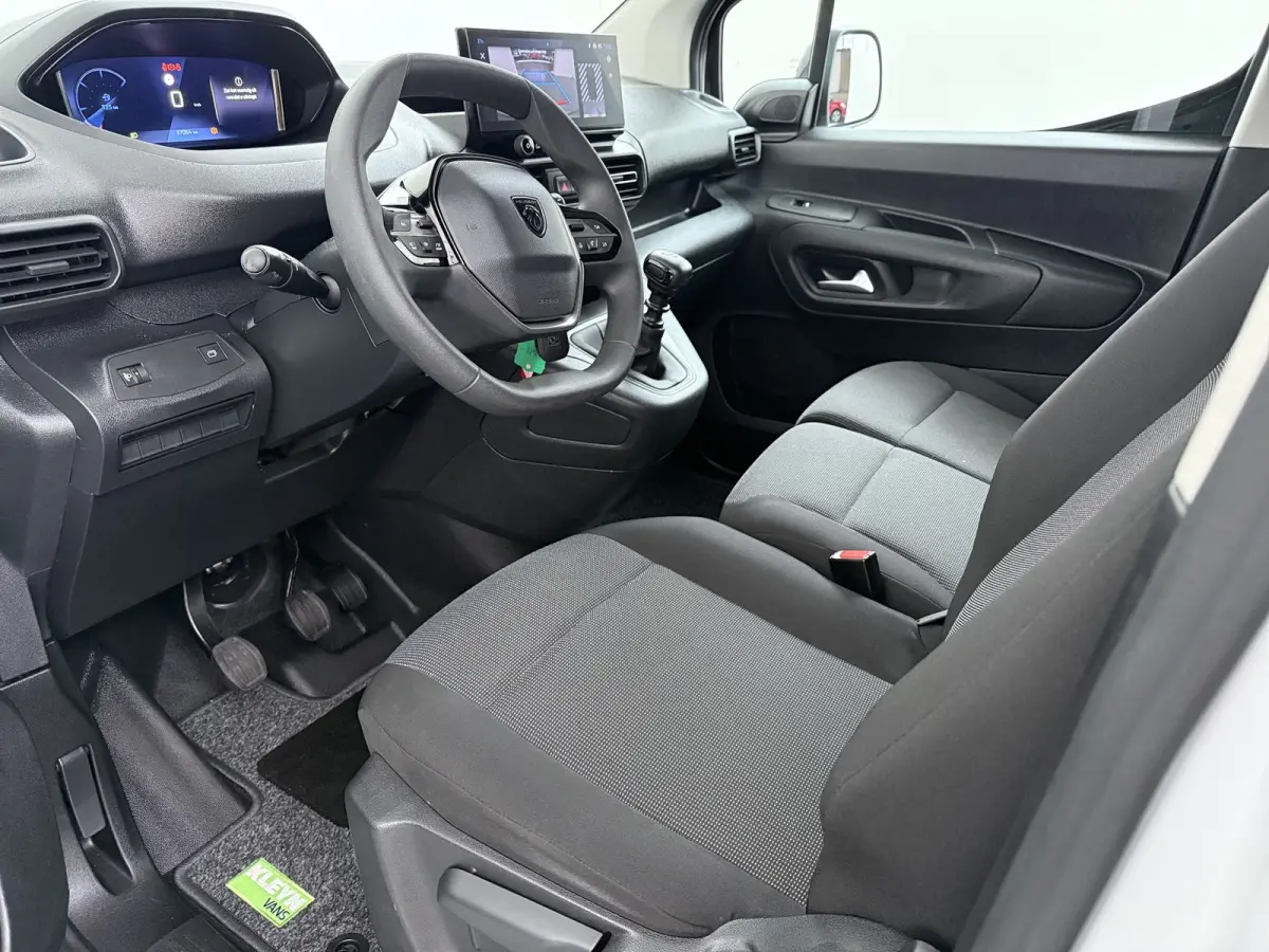 1.5 BlueHDi 100 S&S L1 | Achteruitrijcamera | Airco | Cruise control