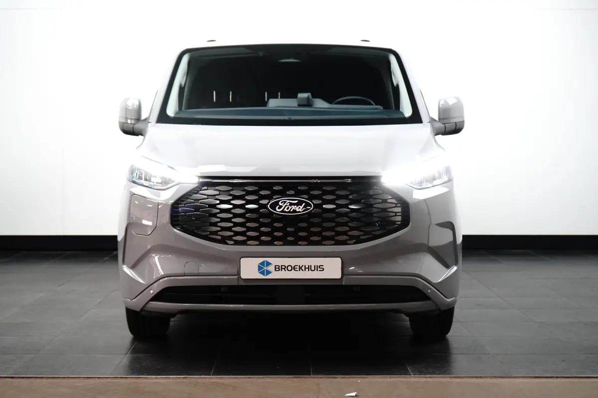 340 Limited L2 | 218 pk | 2300KG Trekgewicht | Cruise Control | Winterpack | Camera | CarPlay |