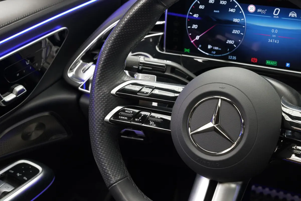 E300e 4MATIC Exclusive Line |Pano|Hyperscreen|Burmester|