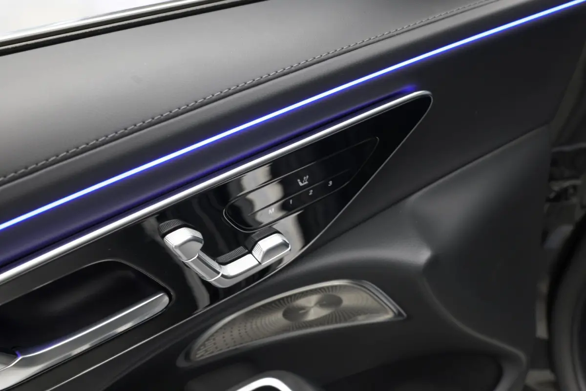 E300e 4MATIC Exclusive Line |Pano|Hyperscreen|Burmester|