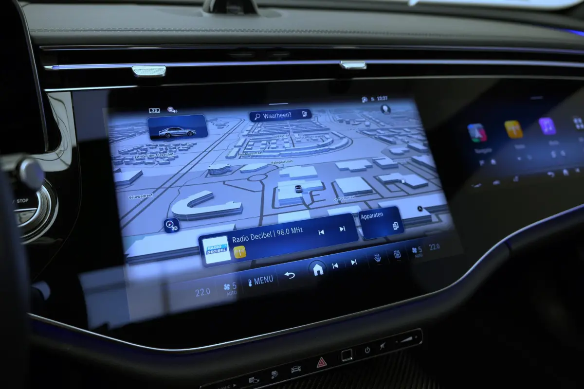 E300e 4MATIC Exclusive Line |Pano|Hyperscreen|Burmester|