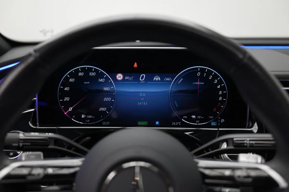E300e 4MATIC Exclusive Line |Pano|Hyperscreen|Burmester|