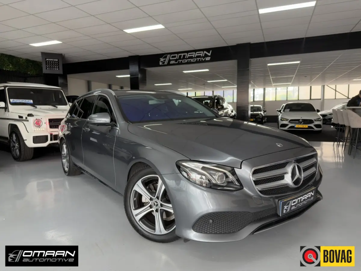 E200 AMG 360 CARPLAY BTW AUTO